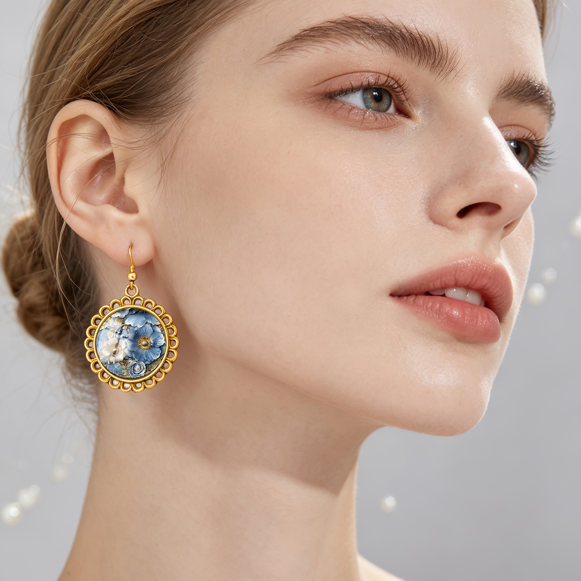 Blue & White Vintage Floral Pattern Round Earrings